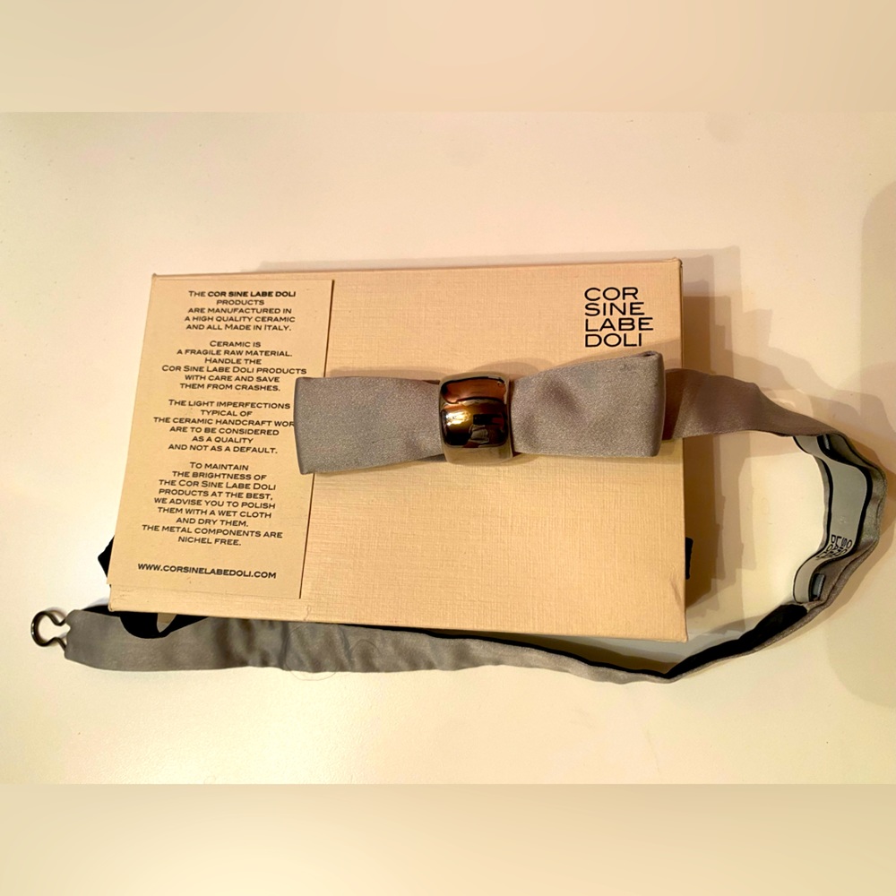 Men's Silver Gray Satin Bow Tie with Metal Accent